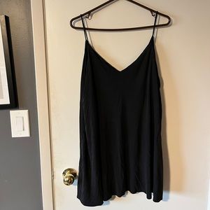 L Spaghetti Strap Dress - Black